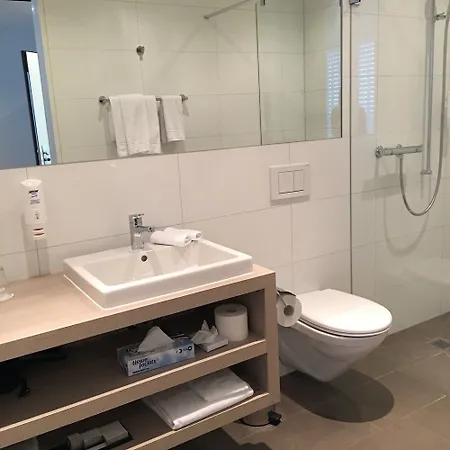 Hotel Eastside 3*